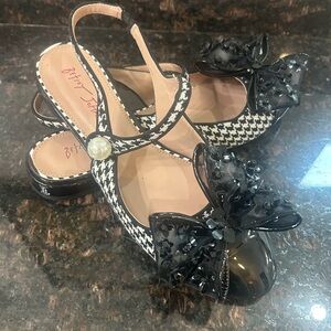Betsey Johnson Black and White Houndstooth Heels